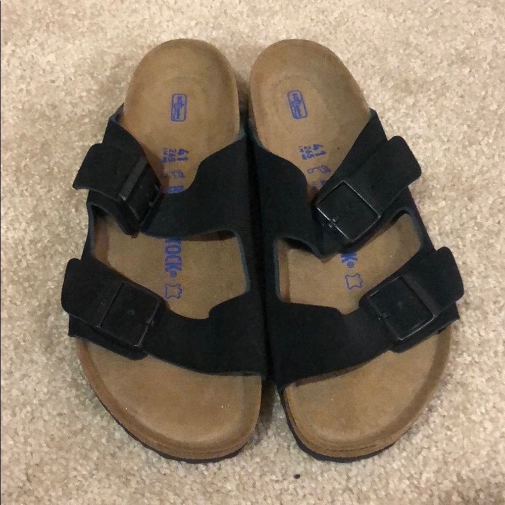 NEVER WORN black suede Birkenstock’s